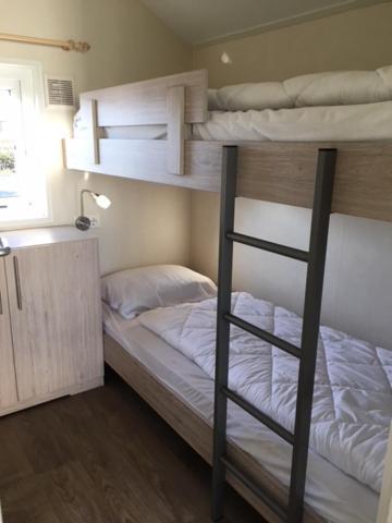 朱丽安娜多普Camping Oase, Zanddijk 75别墅 外观 照片